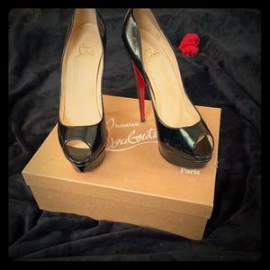Christian Louboutin Lady peep black patent leather